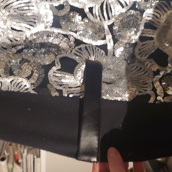 Like new! Joan Boyce faux leather trim silver sequined clasp hook blazer jacket - Picture 5 of 9